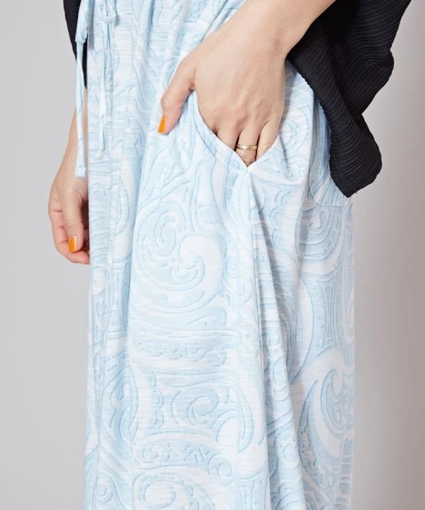 Pantalon large à fleurs