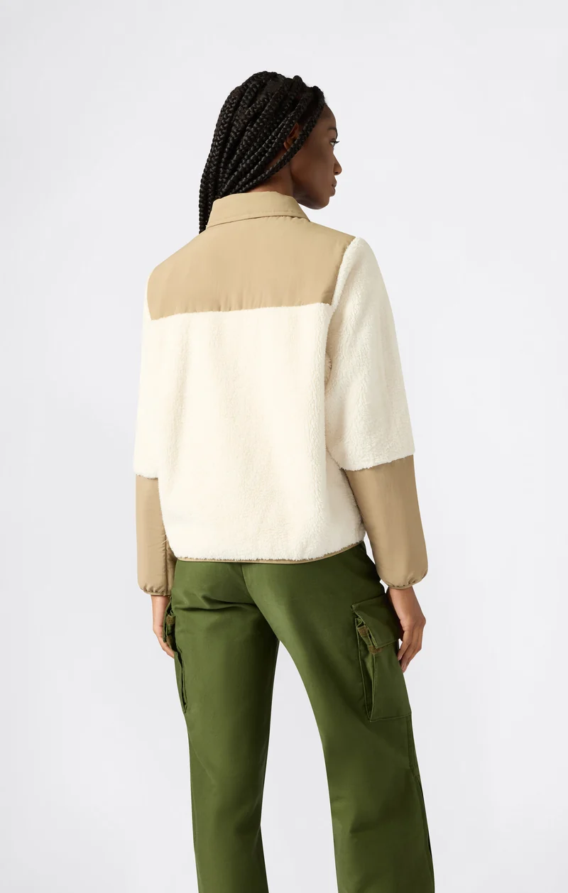 Women’s Polar Jacket with Button Closure