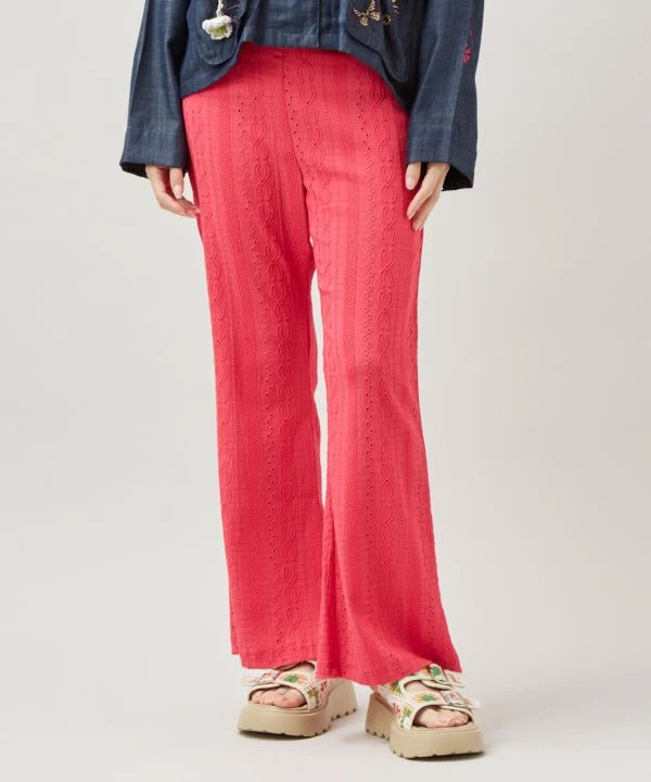 Pantalon bootcut en dentelle stretch