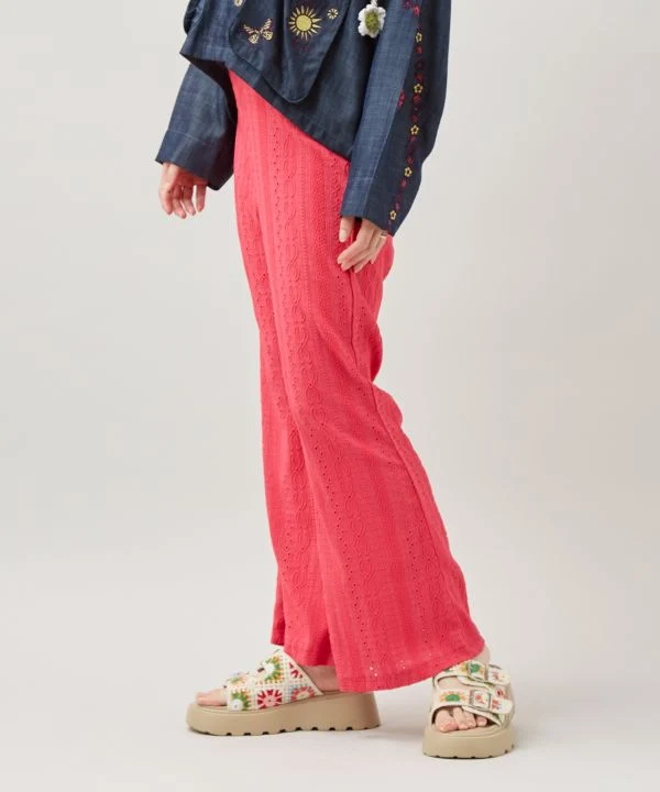 Pantalon bootcut en dentelle stretch