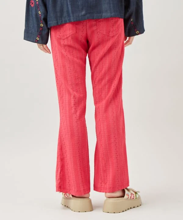 Pantalon bootcut en dentelle stretch