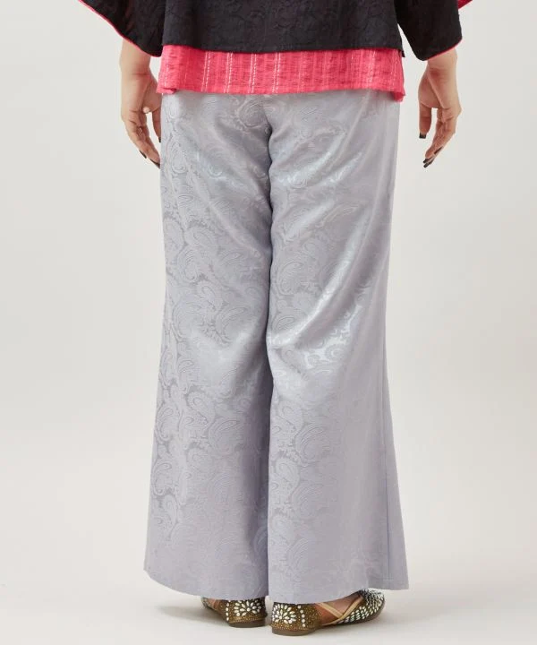 Pantalon évasé en satin à motif cachemire