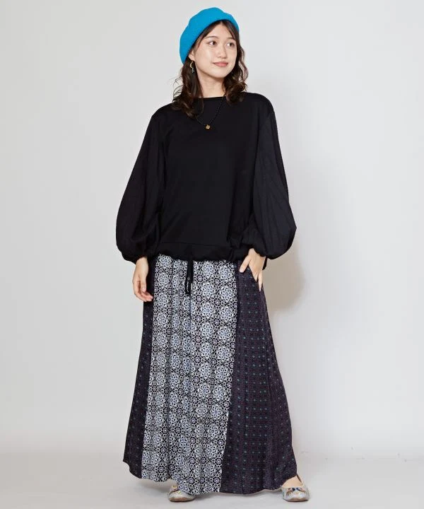 Pantalon à imprimé géométrique