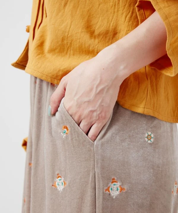 Pantalon sans effort en velours brillant