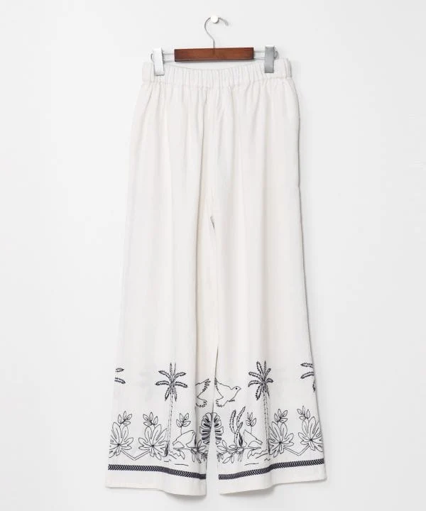 Pantalon droit en coton brodé