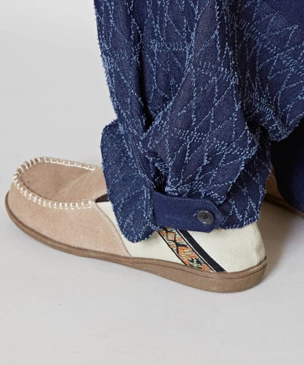 Pantalon cargo en denim patchwork
